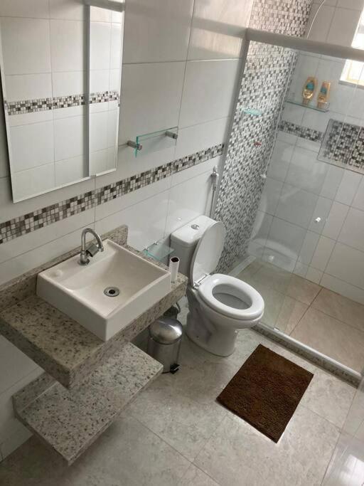 Casa Com Piscina, Grande E Espacosa No Condominio Dos Passaros Cabo Frio Exterior photo