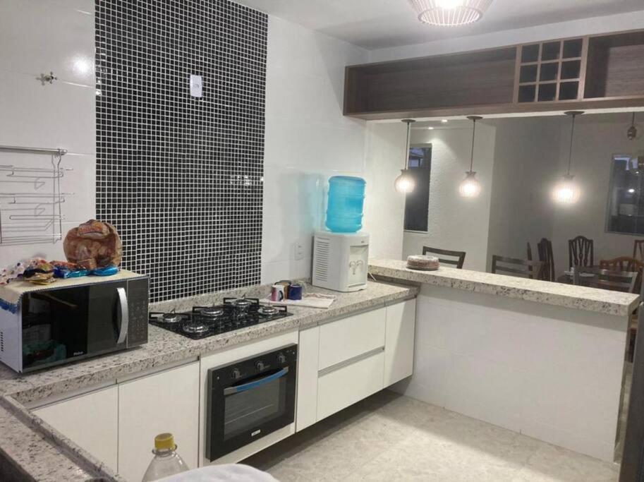 Casa Com Piscina, Grande E Espacosa No Condominio Dos Passaros Cabo Frio Exterior photo